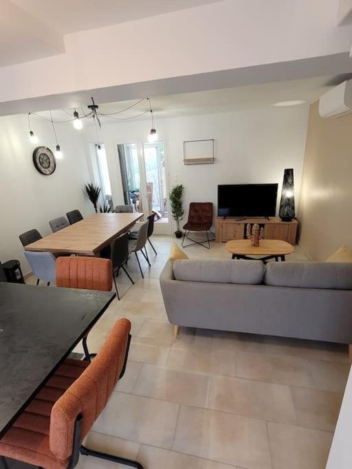 Magnifique Maison Proche Centre-ville/ Climatisee Villa *